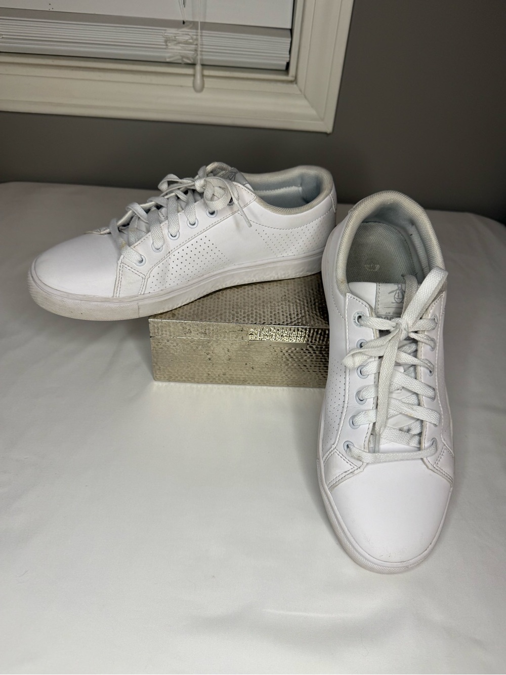 Original Penguin Terrest White Sneakers Women’s Size 8 Lace Up Casual Shoes